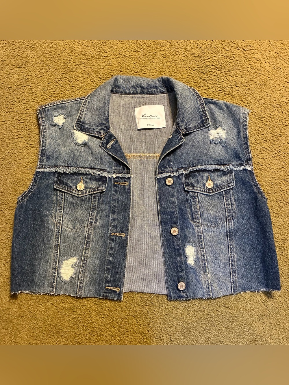 Women’s Altered KanCan Distressed Cut Off Blue Denim Button Up Vest Size Small